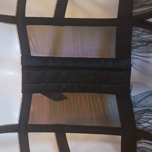 NWT Victorias Secret Lace Bustier Top/Tutu Size 36D - Picture 6 of 12